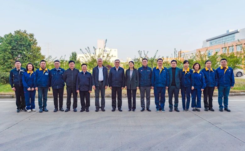 082057_349162_gsdt.jpg 082057_349162_gsdt.jpg