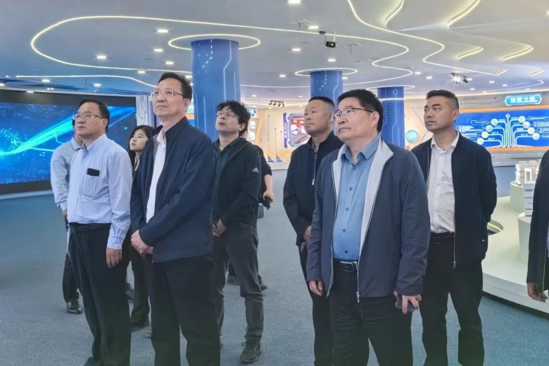 082907_146103_gsdt.jpg 082907_146103_gsdt.jpg