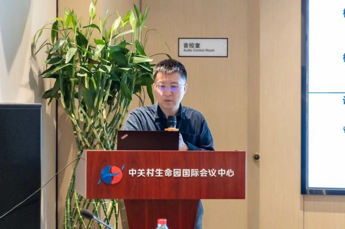 084023_901351_gsdt.jpg 084023_901351_gsdt.jpg