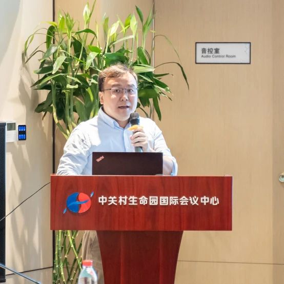 084024_044275_gsdt.jpg 084024_044275_gsdt.jpg