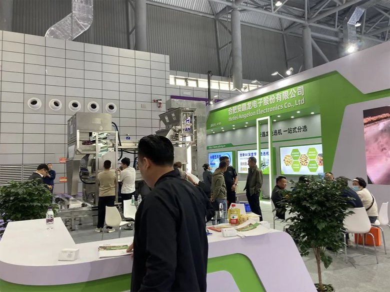 083509_353441_gsdt.jpg 083509_353441_gsdt.jpg