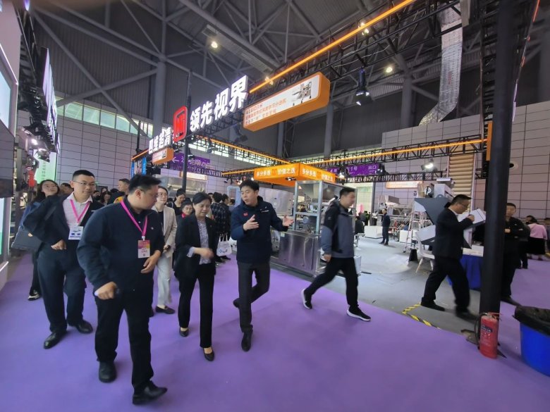 083705_064660_gsdt.jpg 083705_064660_gsdt.jpg