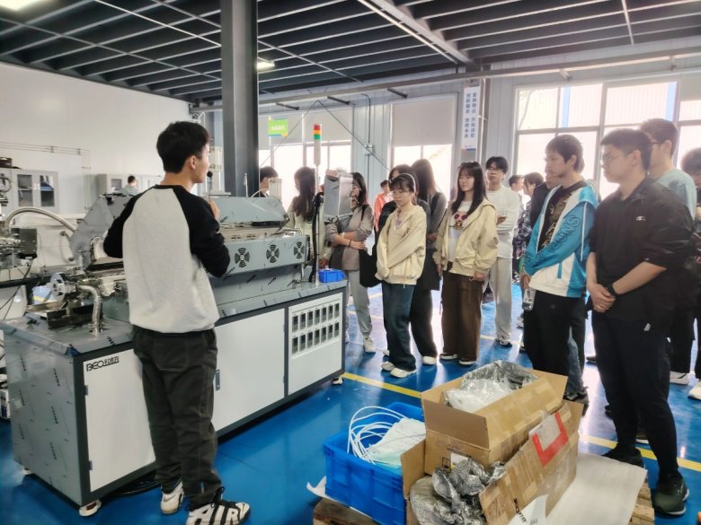 163941_190917_gsdt.jpg 163941_190917_gsdt.jpg