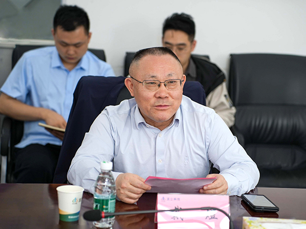 重点研发计划项目——“国产大飞机起落架先进热处理技术及关键装备研制”启动会顺利召开 (3).jpg 重点研发计划项目——“国产大飞机起落架先进热处理技术及关键装备研制”启动会顺利召开 (3).jpg