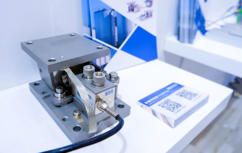 162102_665830_gsdt.jpg 162102_665830_gsdt.jpg