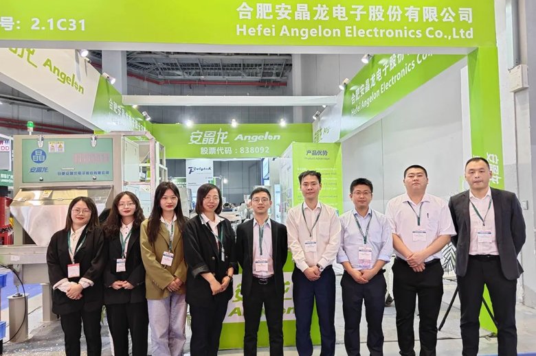 170743_903513_gsdt.jpg 170743_903513_gsdt.jpg