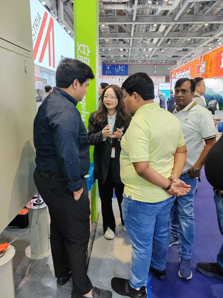 170828_177874_gsdt.jpg 170828_177874_gsdt.jpg