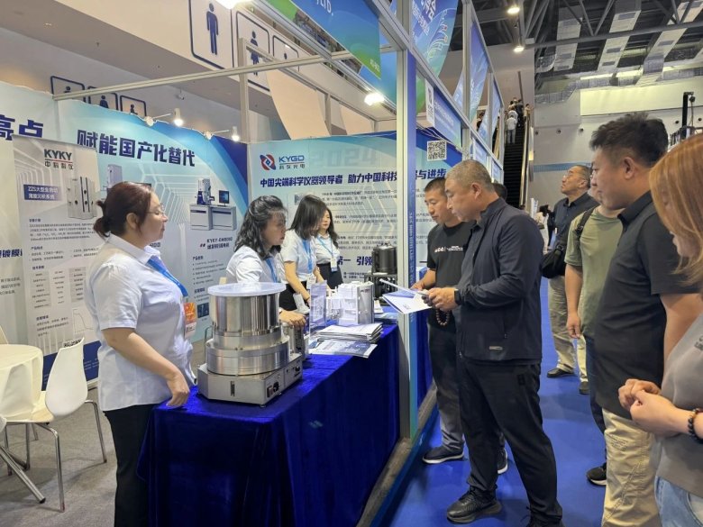 170341_743967_gsdt.jpg 170341_743967_gsdt.jpg