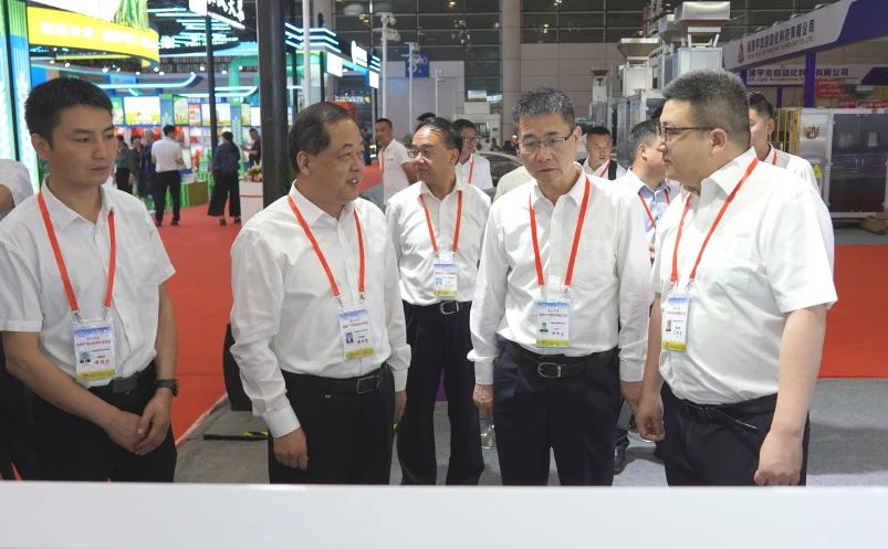 083633_388433_gsdt.jpg 083633_388433_gsdt.jpg