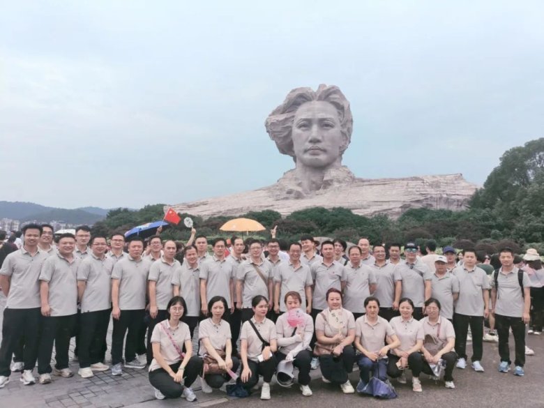 165933_202260_gsdt.jpg 165933_202260_gsdt.jpg