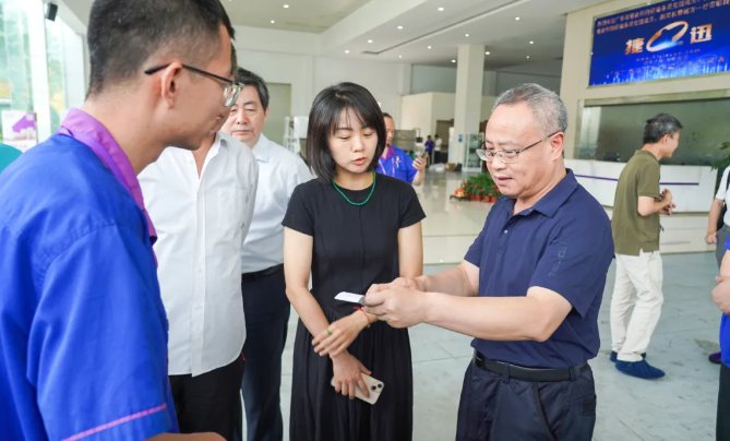 081910_559146_gsdt.png 081910_559146_gsdt.png