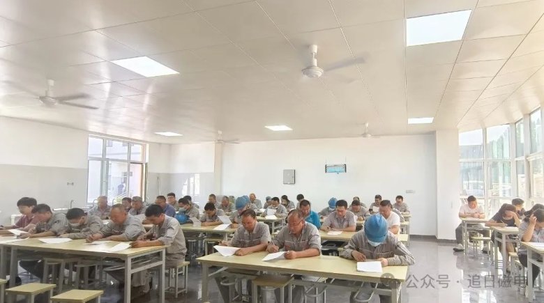 082728_590508_gsdt.jpg 082728_590508_gsdt.jpg