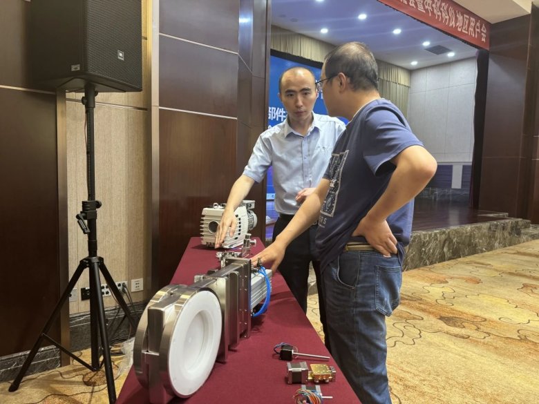 134710_378174_gsdt.jpg 134710_378174_gsdt.jpg