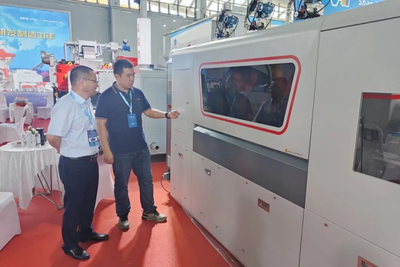 085733_706576_gsdt.jpg 085733_706576_gsdt.jpg