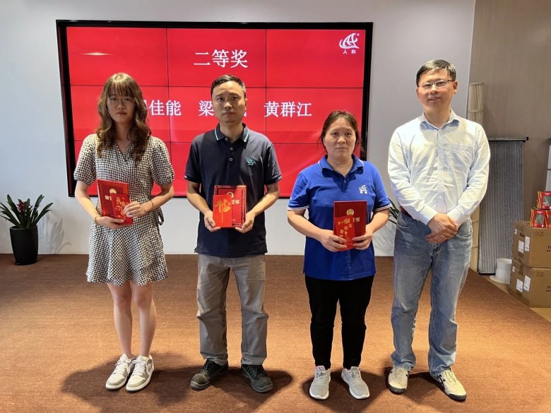 142336_164930_gsdt.jpg 142336_164930_gsdt.jpg