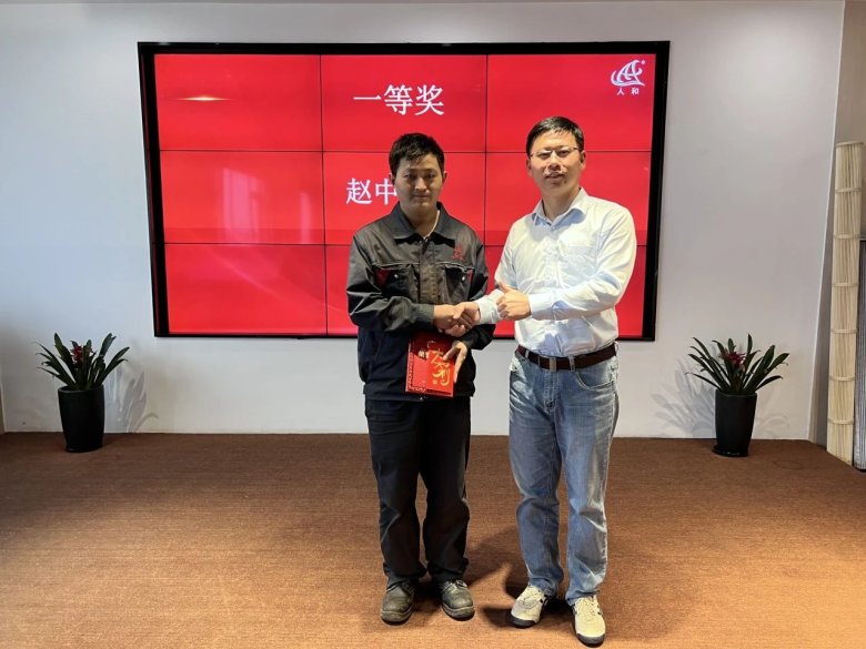 142339_655411_gsdt.jpg 142339_655411_gsdt.jpg