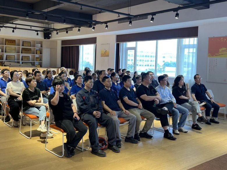 142442_502862_gsdt.jpg 142442_502862_gsdt.jpg