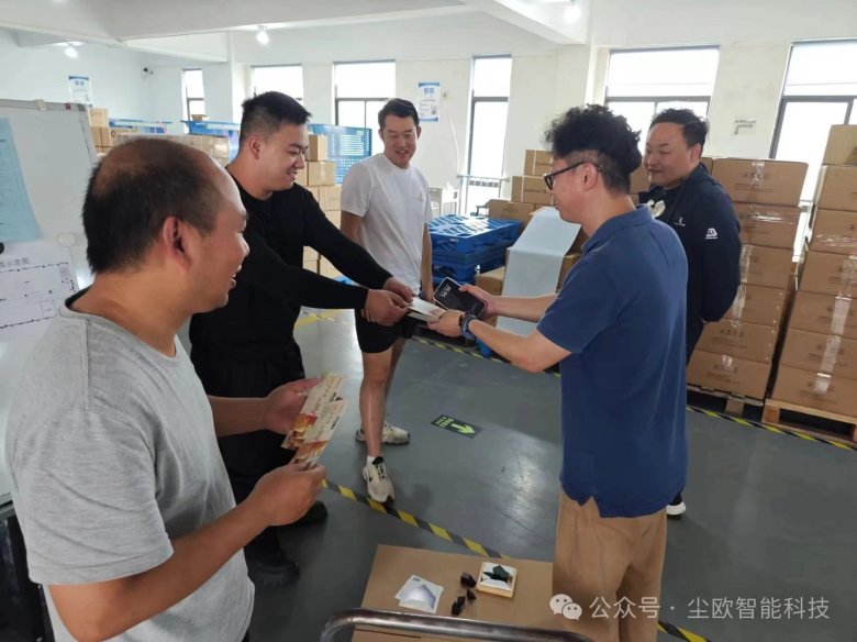 104626_762226_gsdt.jpg 104626_762226_gsdt.jpg