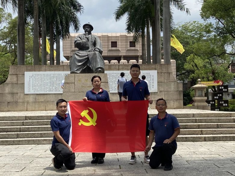 105841_020054_gsdt.jpg 105841_020054_gsdt.jpg