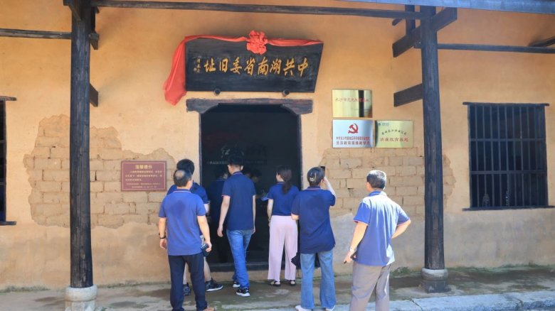 110146_434590_gsdt.jpg 110146_434590_gsdt.jpg