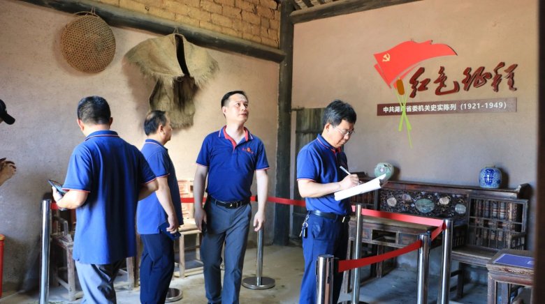 110556_097727_gsdt.jpg 110556_097727_gsdt.jpg