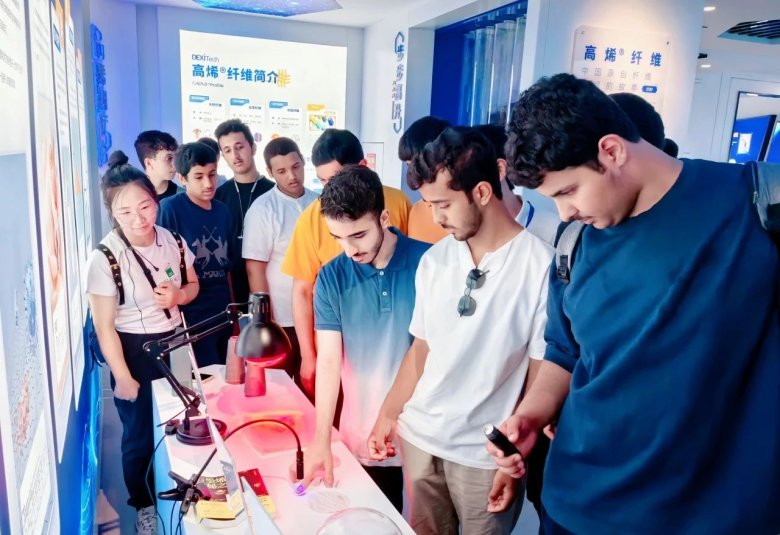 082259_866715_gsdt.jpg 082259_866715_gsdt.jpg