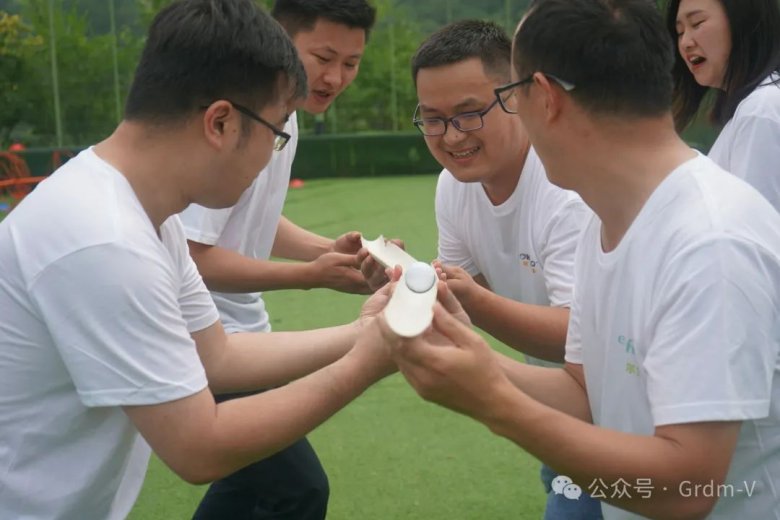 083850_871840_gsdt.jpg 083850_871840_gsdt.jpg