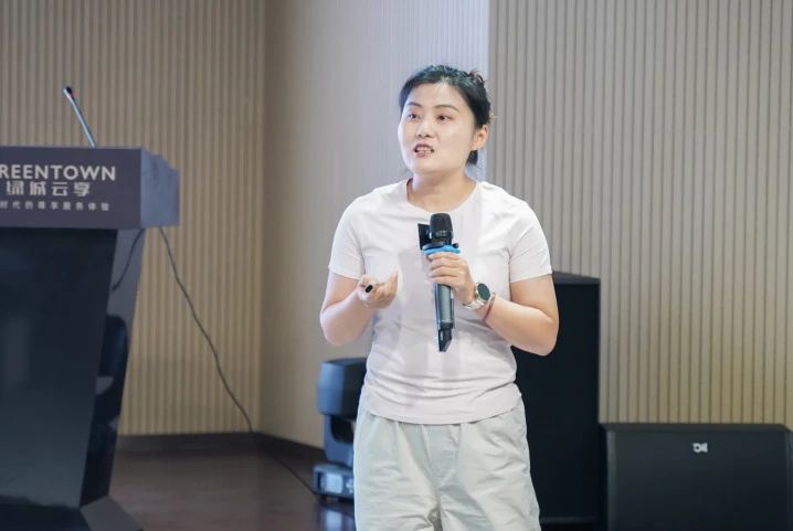 084521_816841_gsdt.jpg 084521_816841_gsdt.jpg