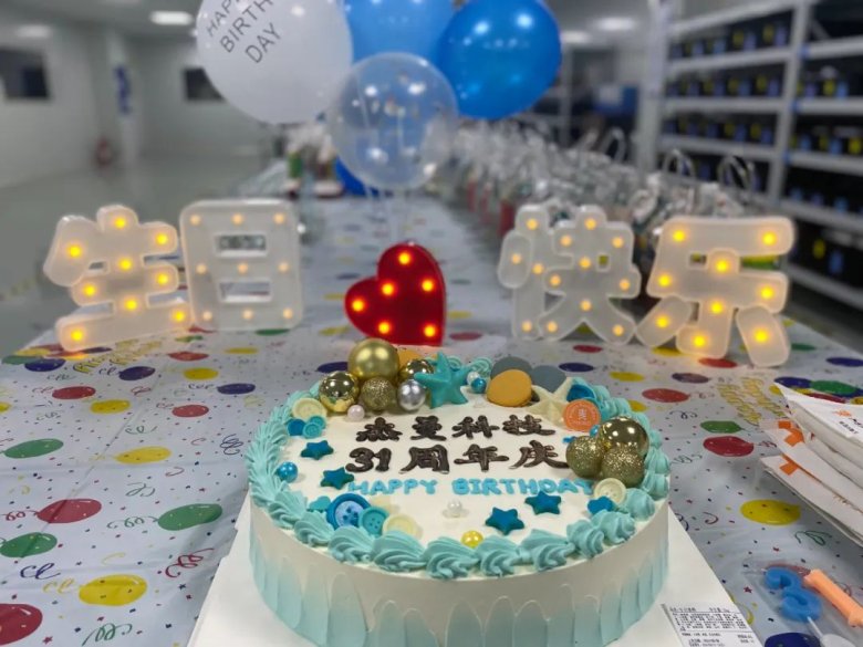 082635_911223_gsdt.jpg 082635_911223_gsdt.jpg