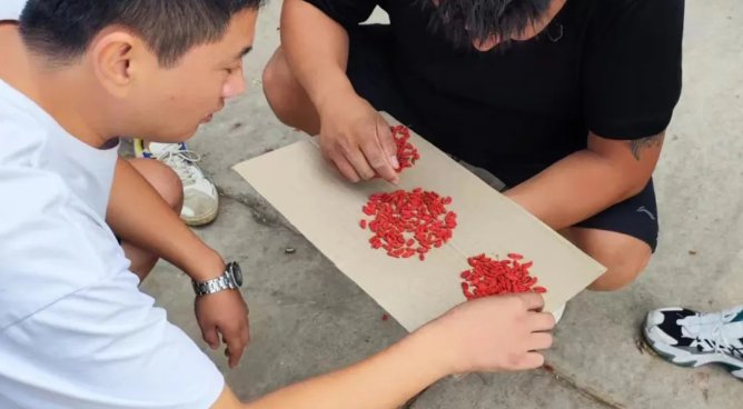 134405_090714_gsdt.png 134405_090714_gsdt.png