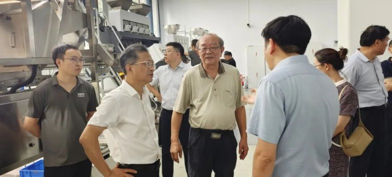 081934_326104_gsdt.jpg 081934_326104_gsdt.jpg