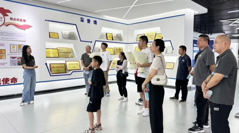 164104_739184_gsdt.jpg 164104_739184_gsdt.jpg