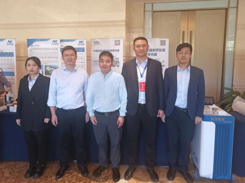 082453_965283_gsdt.jpg 082453_965283_gsdt.jpg