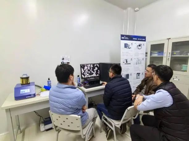 081833_017875_gsdt.jpg 081833_017875_gsdt.jpg