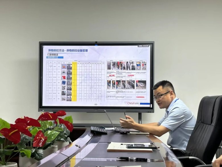 112908_765332_gsdt.jpg 112908_765332_gsdt.jpg