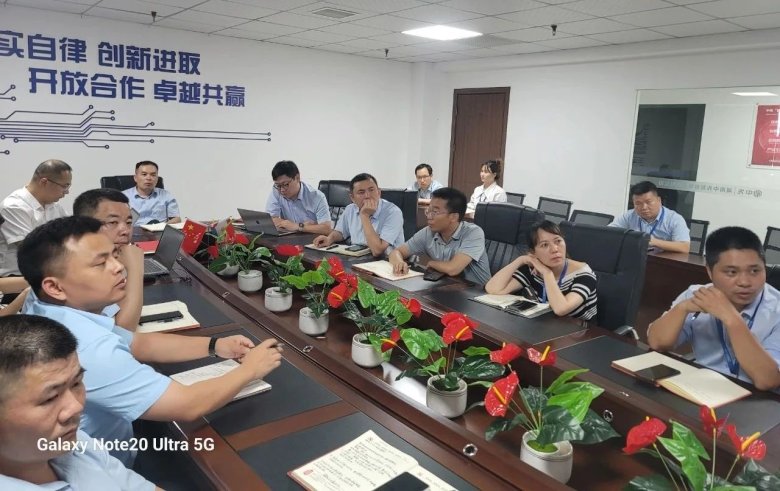 112923_230395_gsdt.jpg 112923_230395_gsdt.jpg