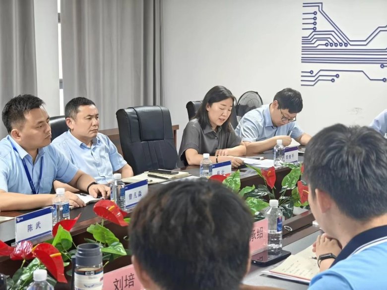 113952_841503_gsdt.jpg 113952_841503_gsdt.jpg