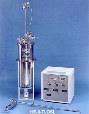 He-3顶部样品装载-带光学窗?样品在液体中的图?/></a></div> <div class=