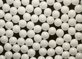 球磨研磨专用氧化锆珠的图?/></a></div> <div class=