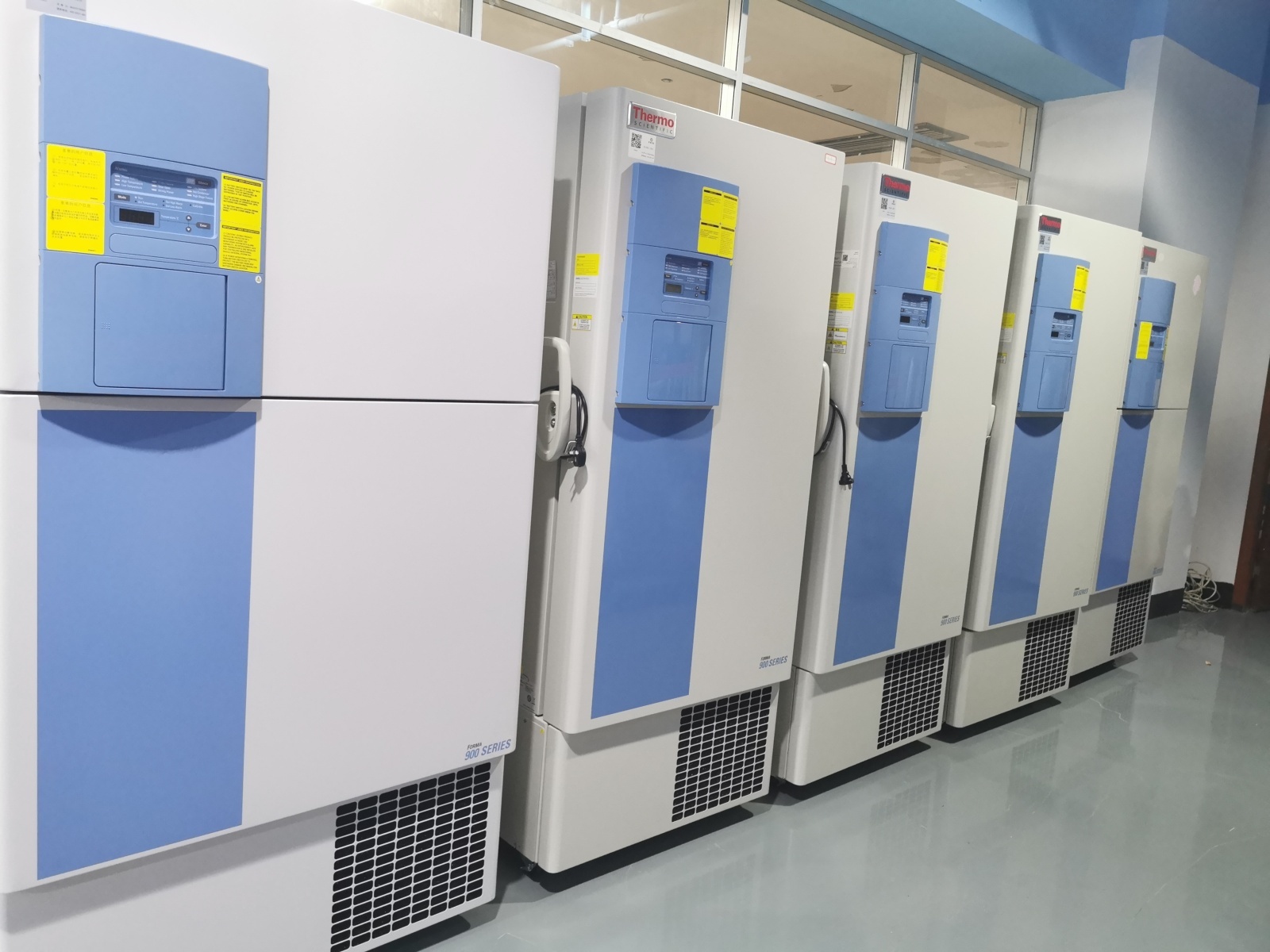 二手thermo双门立式超低温冰?95的图?/></a></div> <div class=