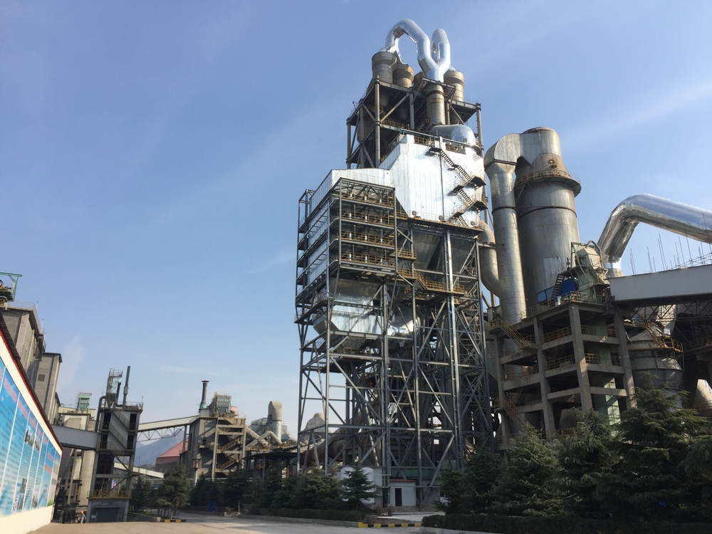 国内首套示范工程河南?昌水泥高温除?SCR脱硝项目.jpg