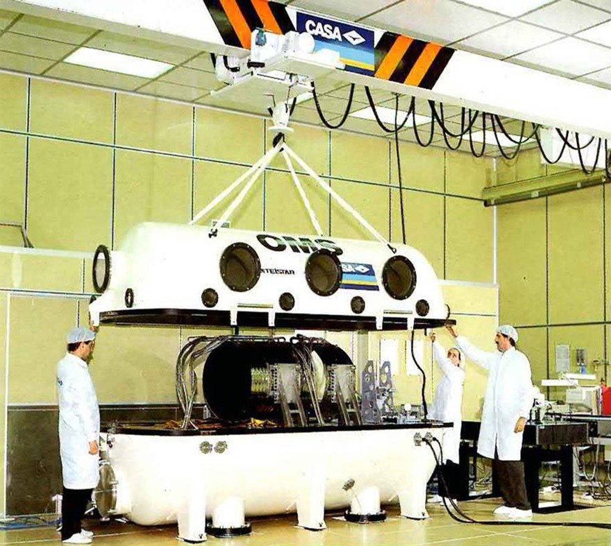 TELSTAR太空热真空环境试验箱的图?/></a></div> <div class=