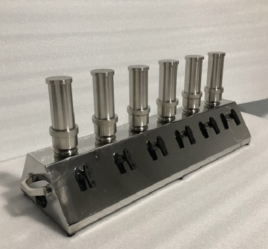 六联薄膜过滤器CYW-600B内置泵不锈钢的图?/></a></div> <div class=