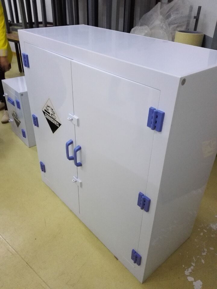 欧莱博PP药品柜酸碱柜的图?/></a></div> <div class=