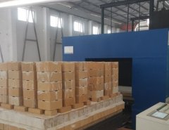 高温1450℃煅烧刚玉磨料隧道窑的图?/></a></div> <div class=