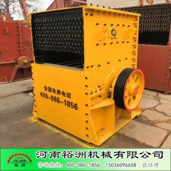 内蒙古包头砂石生产线方箱式重锤破碎机设备的图?/></a></div> <div class=