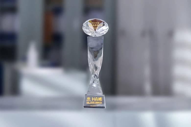 103826_489719_gsdt.jpg 103826_489719_gsdt.jpg