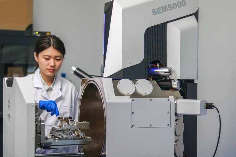 092115_819327_gsdt.jpg 092115_819327_gsdt.jpg