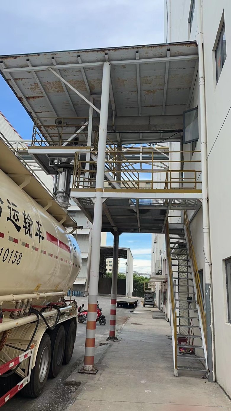 140629_884735_gsdt.jpg 140629_884735_gsdt.jpg