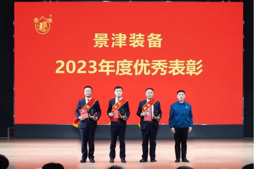 083253_681186_gsdt.jpg 083253_681186_gsdt.jpg